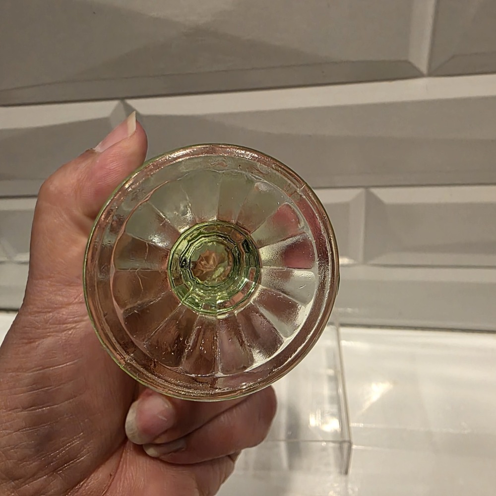 2 Anchor Hocking Pillar Optic Green Cordial Glasses 3 1/8" Uranium Glass - Picture 6 of 11